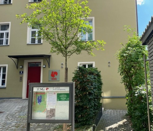 ESG Regensburg Marienstift Eingang Gemeinderäume