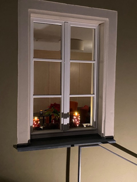 ESG R Adventsfenster